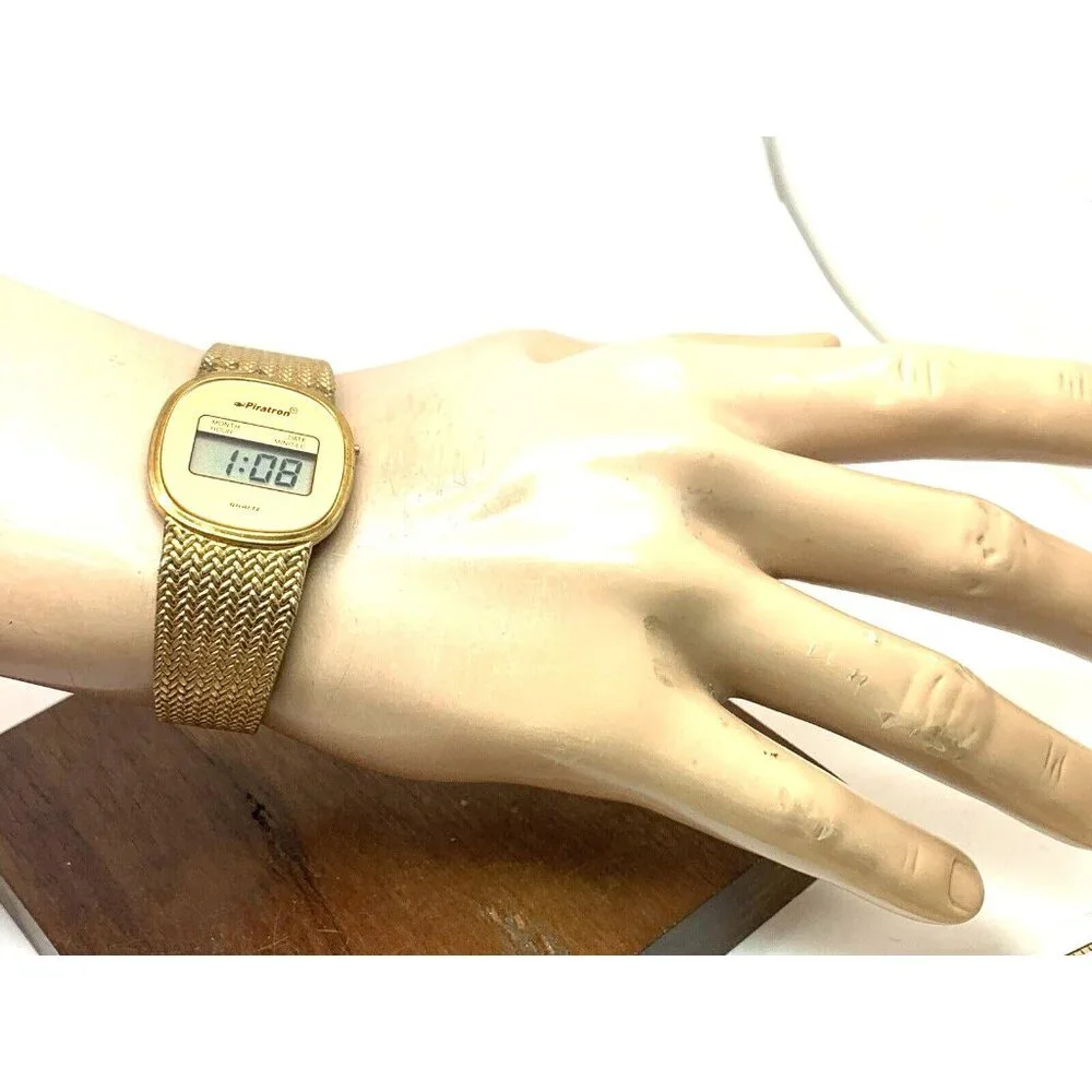 Piratron men watch